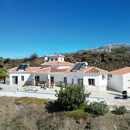Casa Pura Vista 3*